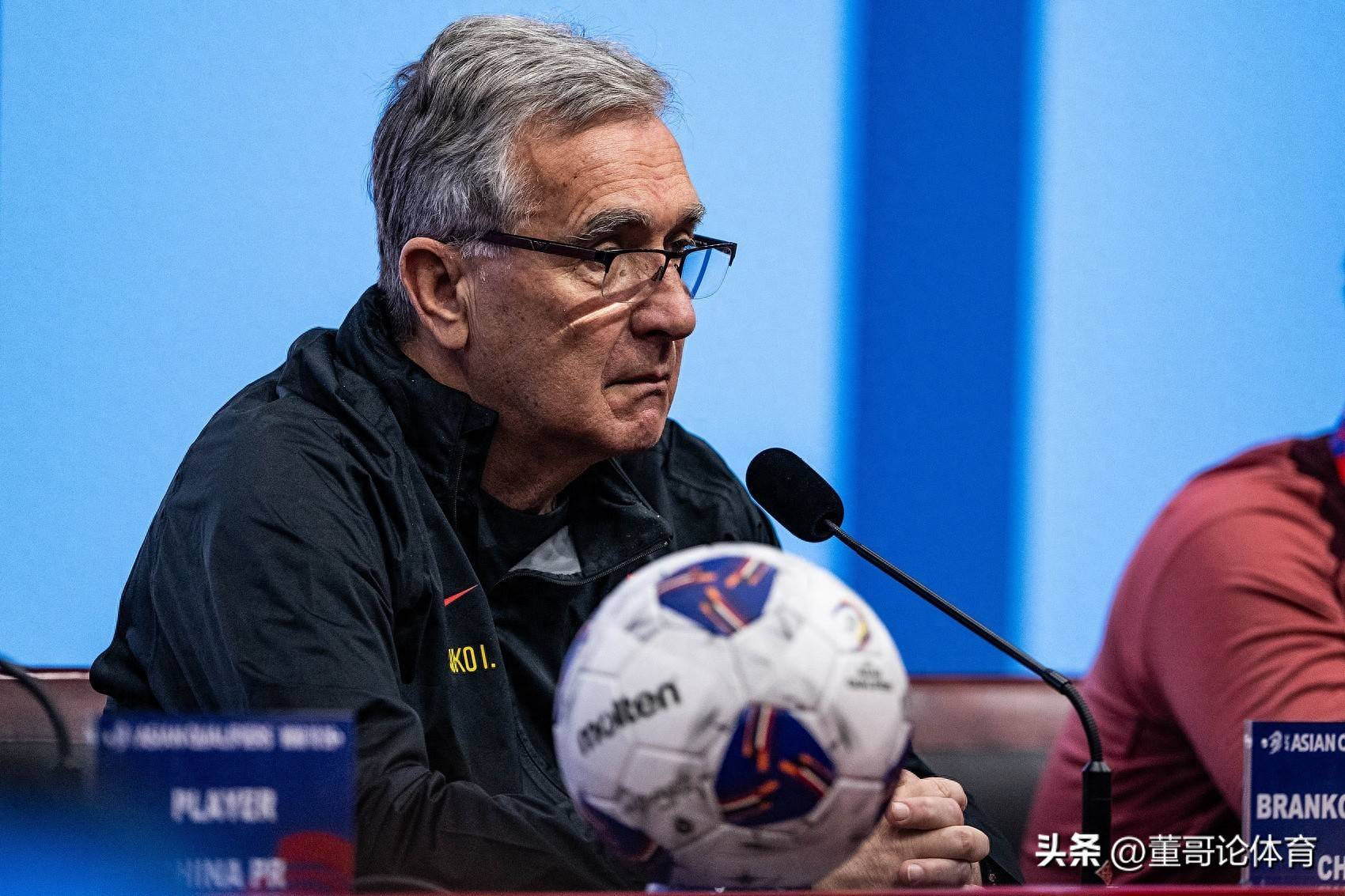 76人队季后赛出局，主帅宣布引咎辞职，项目合作进入帖子.的简单介绍