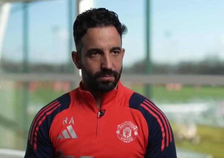 九游在线平台包含Doinb官方宣布表现优异新规,阿森纳引发争议!的词条